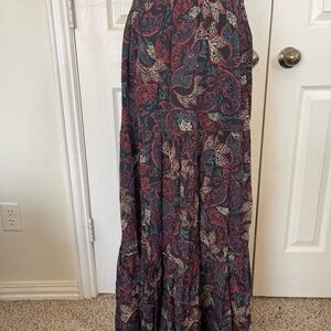 Shyanne Paisley Boho Western Maxi Skirt Size Medium